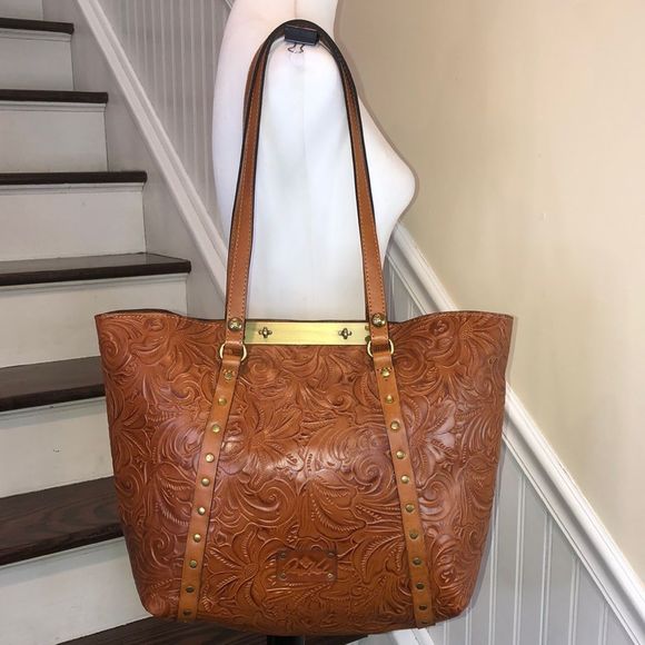 PATRICIA NASH Burnished Tooled Benvenuto Gold Leather Tote Shoulder Bag NWT - Picture 1 of 15